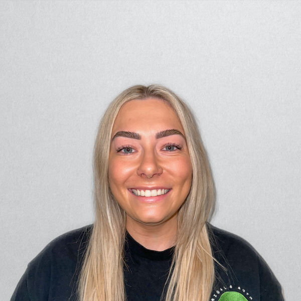 Brigitte, Operations Manager